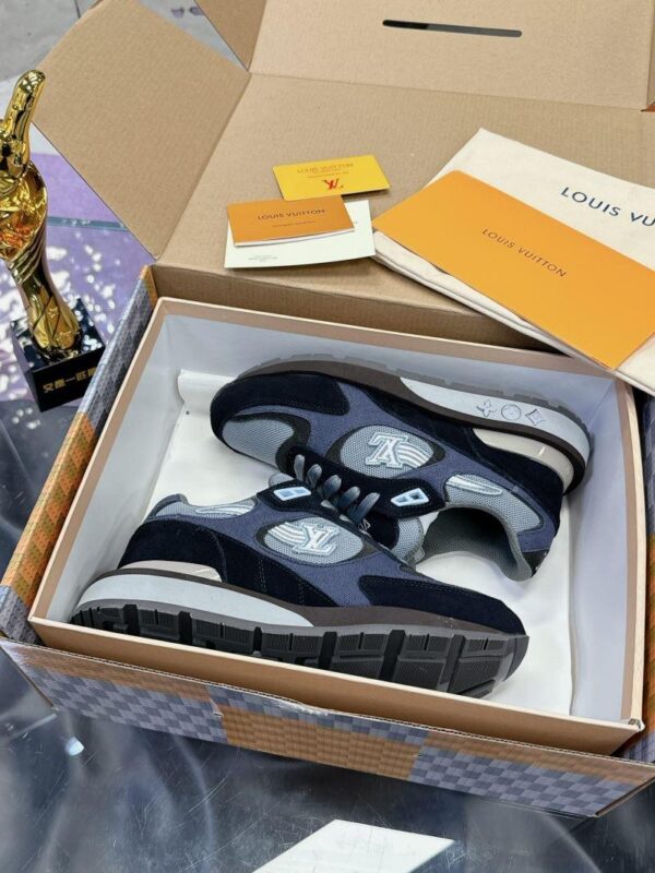 Run Away Sneaker 6045-3285