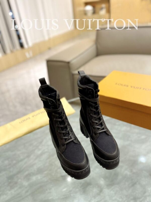 Boots 6088-2482 - Image 2