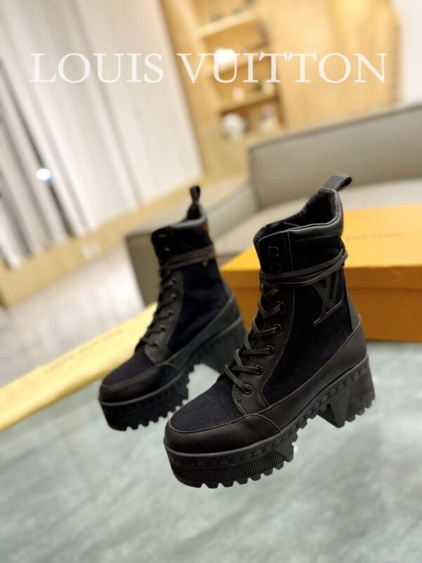 Boots 6088-2482 - Image 4