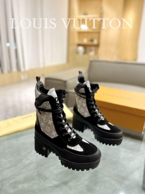 Boots 6088-2481
