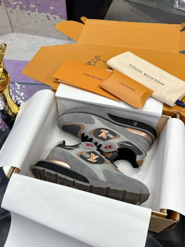 Run Away Sneaker 6045-3284