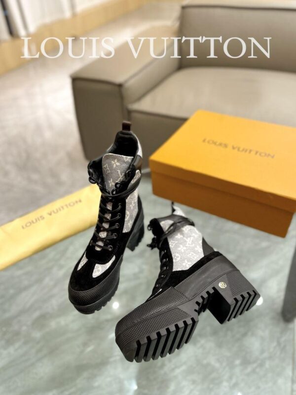 Boots 6088-2481 - Image 6
