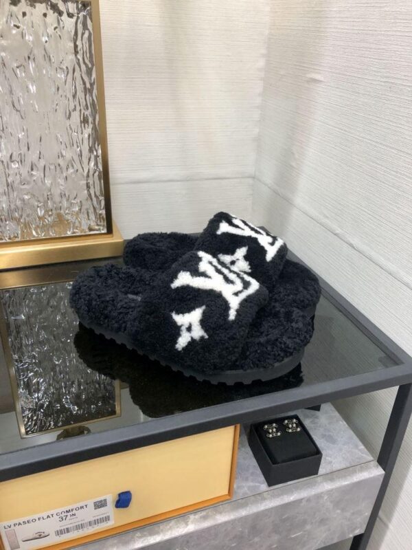 Slippers 6047-2529 - Image 3
