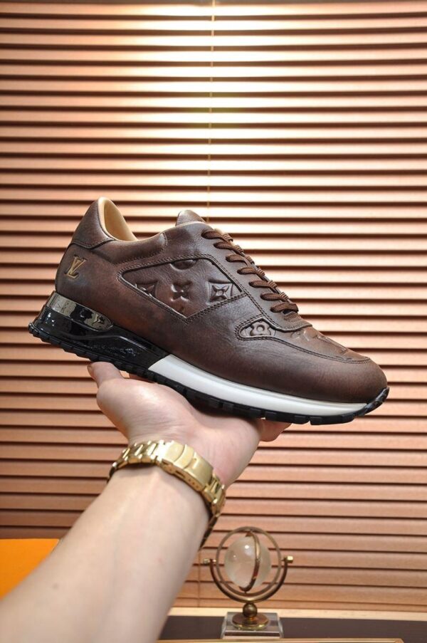 Run Away Sneaker 6038-2750