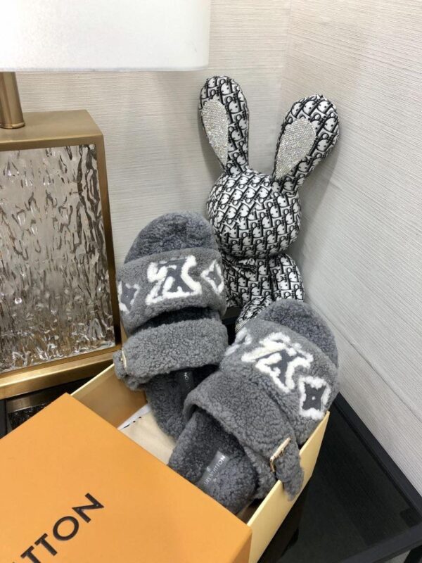Slippers 6047-2527 - Image 2