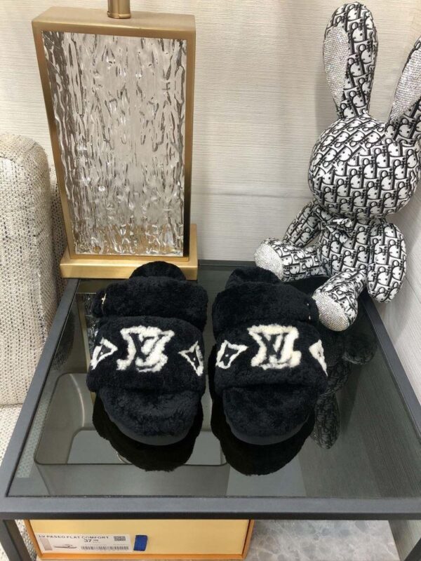 Slippers 6047-2524 - Image 2