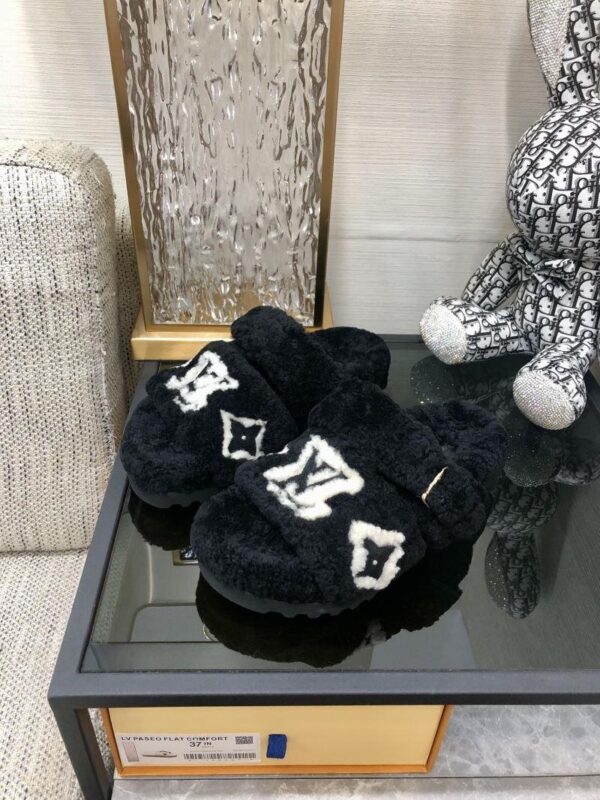 Slippers 6047-2524 - Image 3