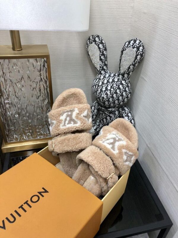Slippers 6047-2523 - Image 2
