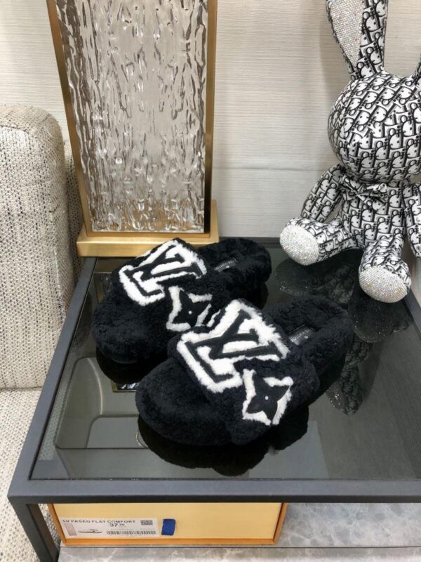 Slippers 6047-2521 - Image 3