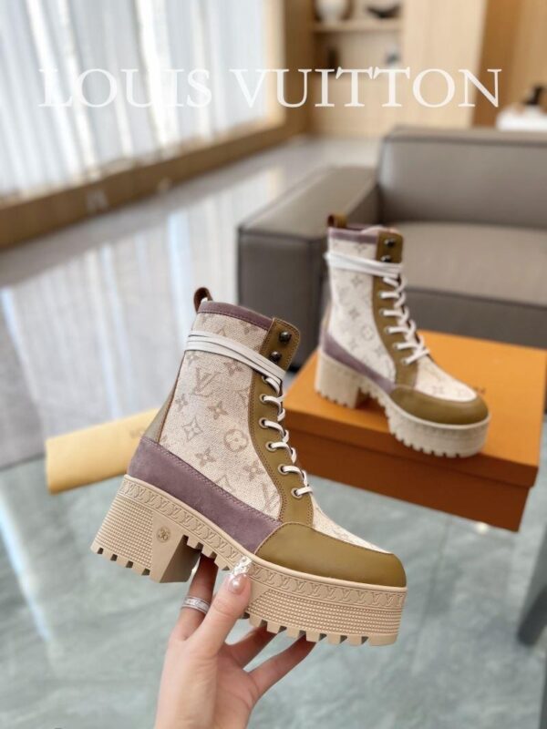 Boots 6088-2472 - Image 5