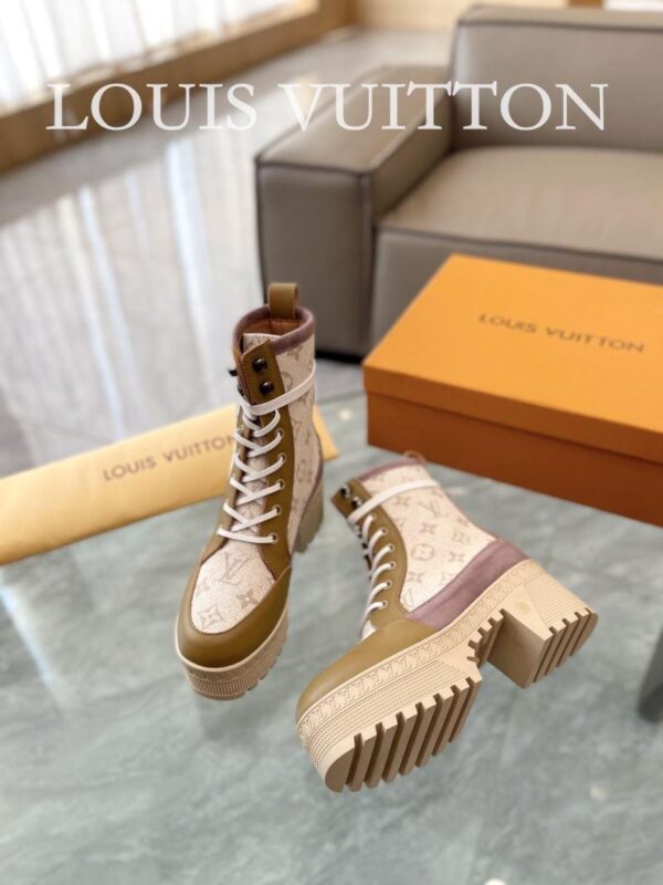Boots 6088-2472 - Image 6