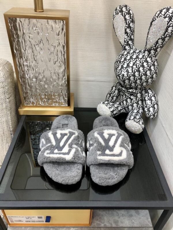 Slippers 6047-2519 - Image 2