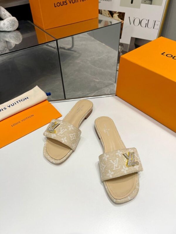 Slippers 6088-2942 - Image 3