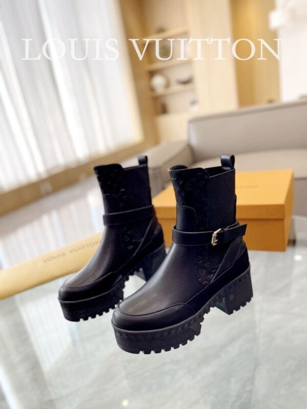 Boots 6088-2470 - Image 4