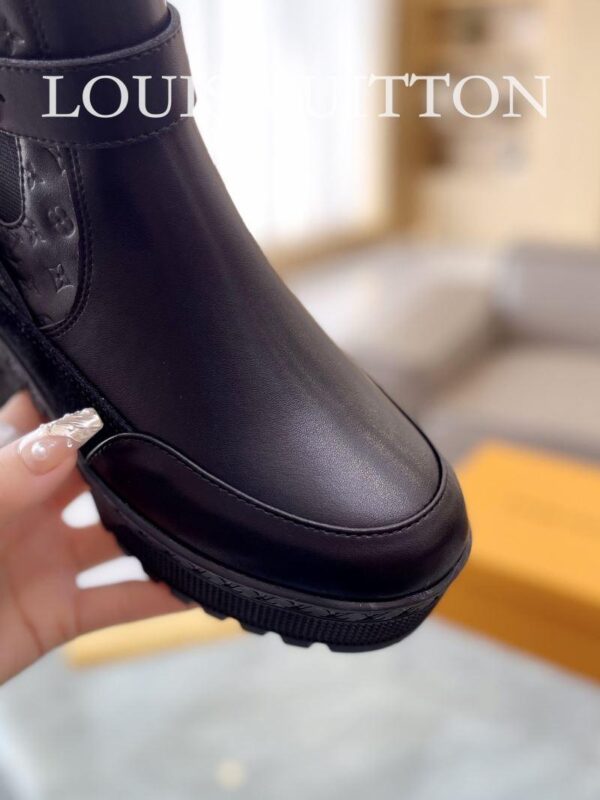 Boots 6088-2470 - Image 8