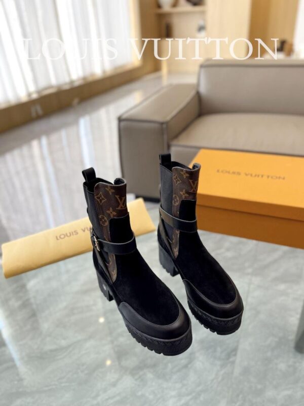 Boots 6088-2469 - Image 2