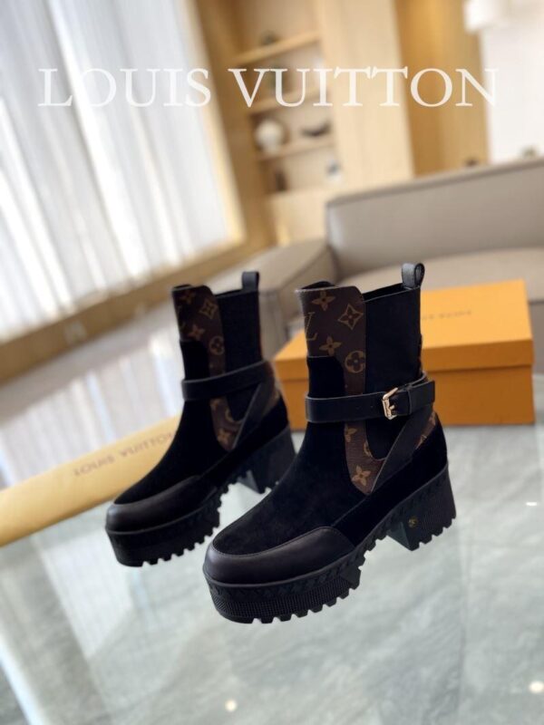 Boots 6088-2469 - Image 4