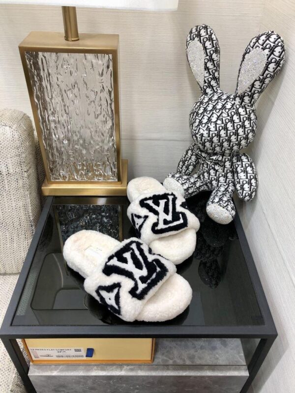 Slippers 6047-2517 - Image 3