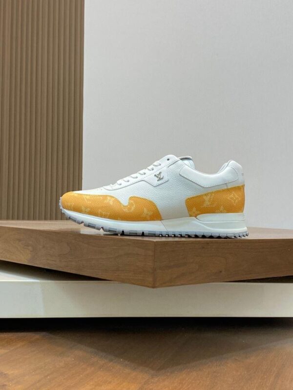 Run Away Sneaker 6038-2355 - Image 2