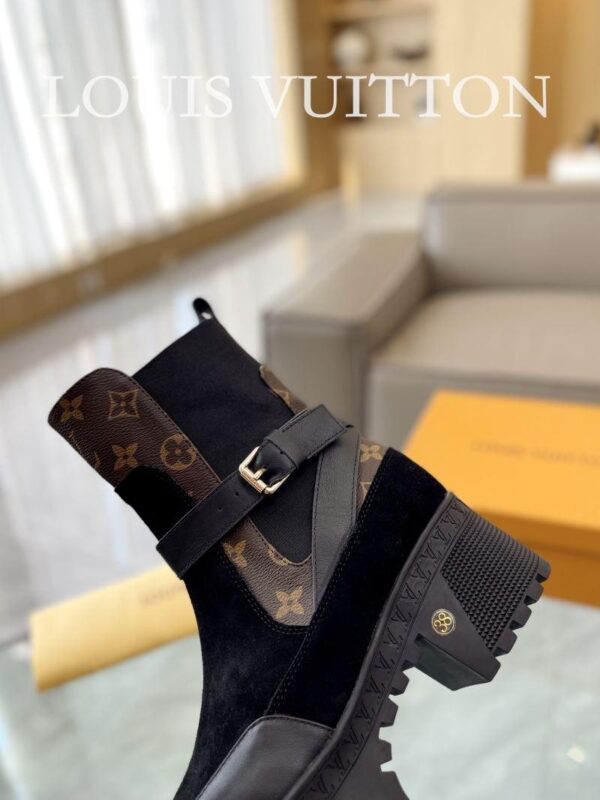 Boots 6088-2469 - Image 7
