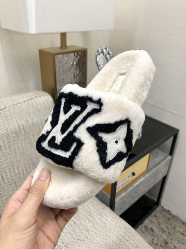 Slippers 6047-2517 - Image 9