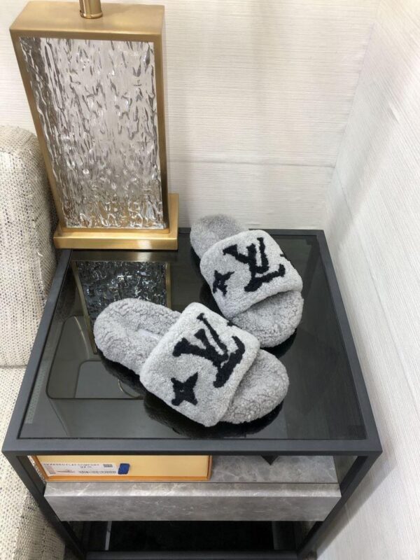 Slippers 6047-2516 - Image 3