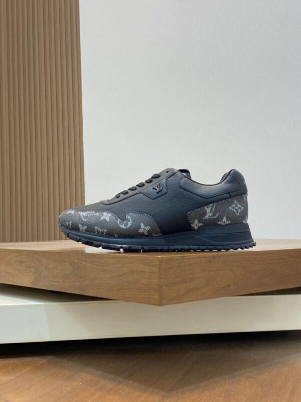 Run Away Sneaker 6038-2354 - Image 2