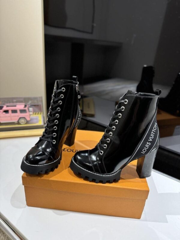 Boots 6088-2467 - Image 4