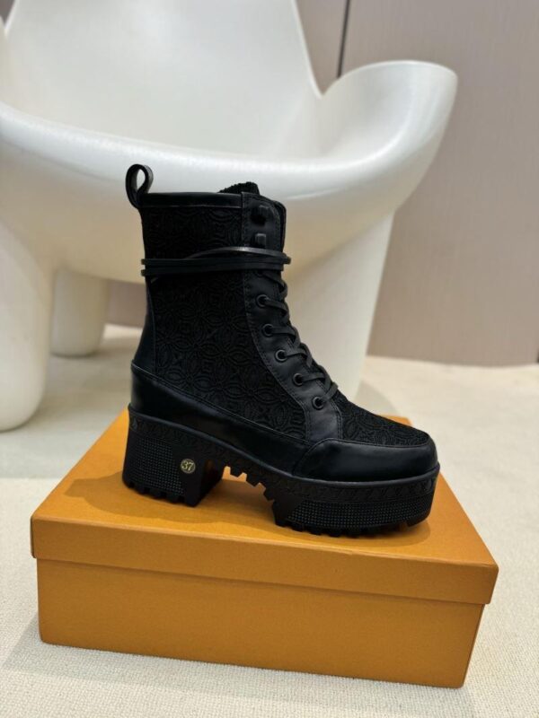 Boots 6088-2466 - Image 3