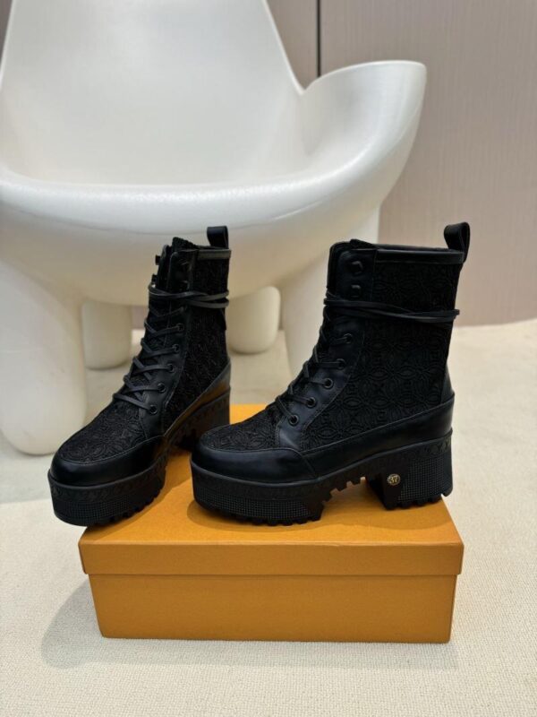 Boots 6088-2466 - Image 5
