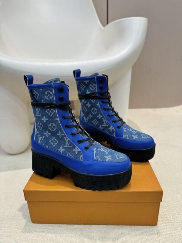 Boots 6088-2465