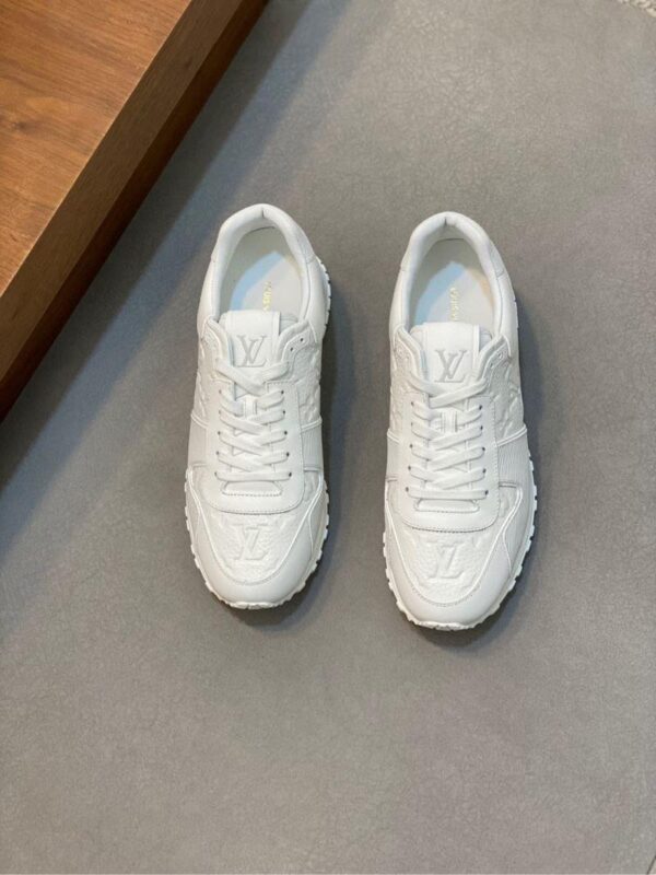 Run Away Sneaker 6038-2350