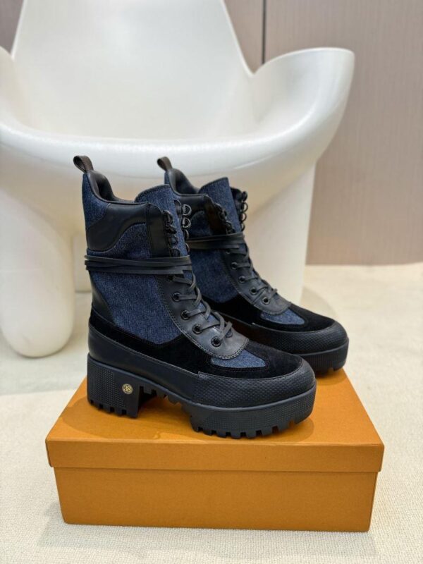 Boots 6088-2463