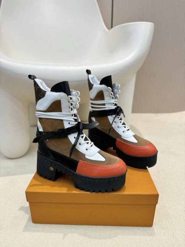 Boots 6088-2461