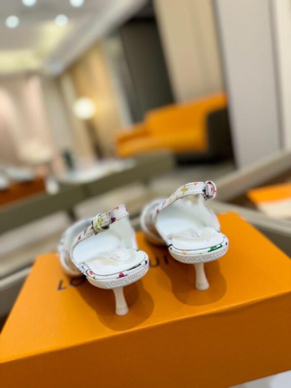 Sandals 6047-2879 - Image 7