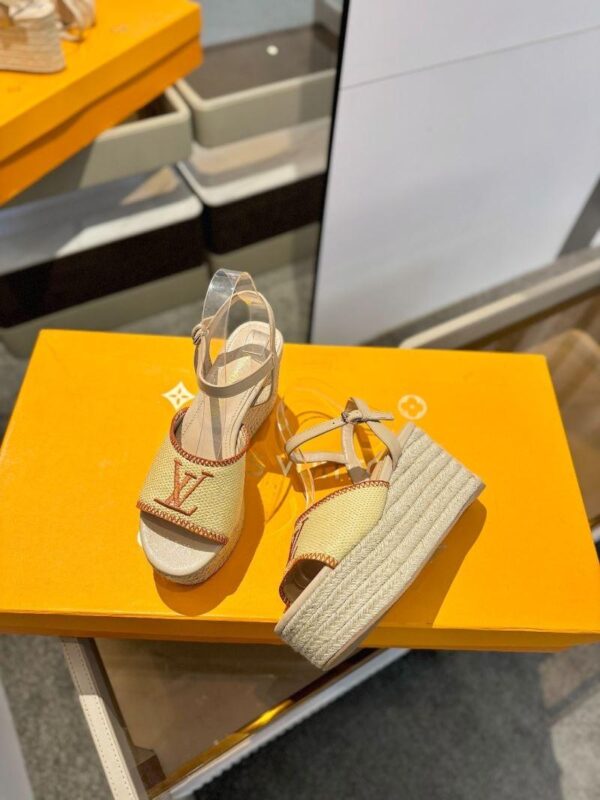 Sandals 6047-2861 - Image 4