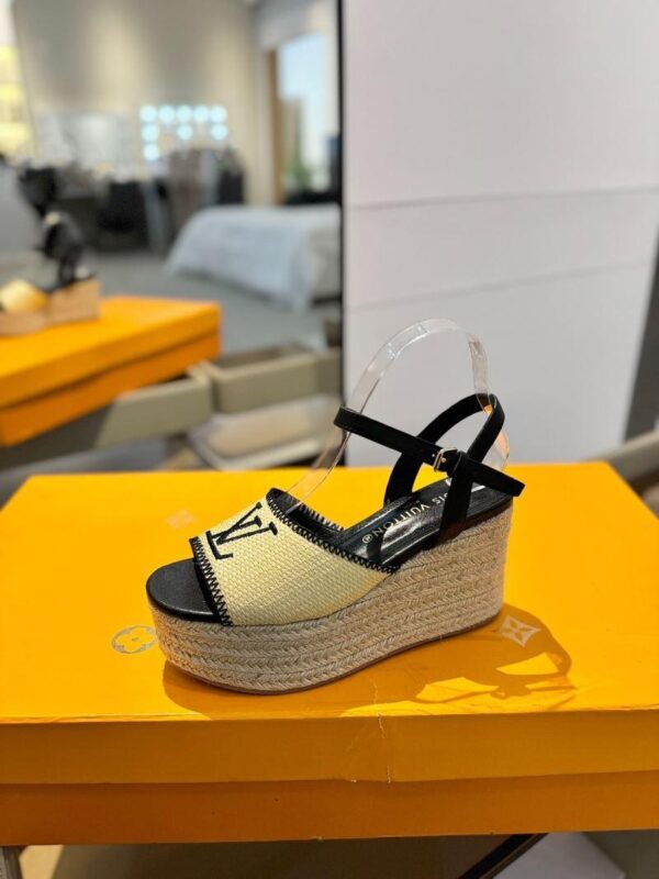 Sandals 6047-2859