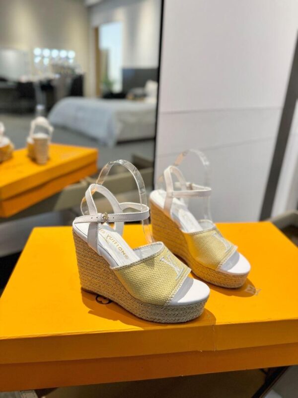 Sandals 6047-2857 - Image 2