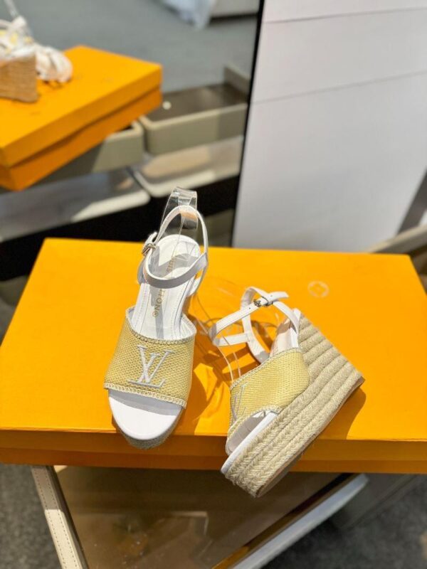Sandals 6047-2857 - Image 4