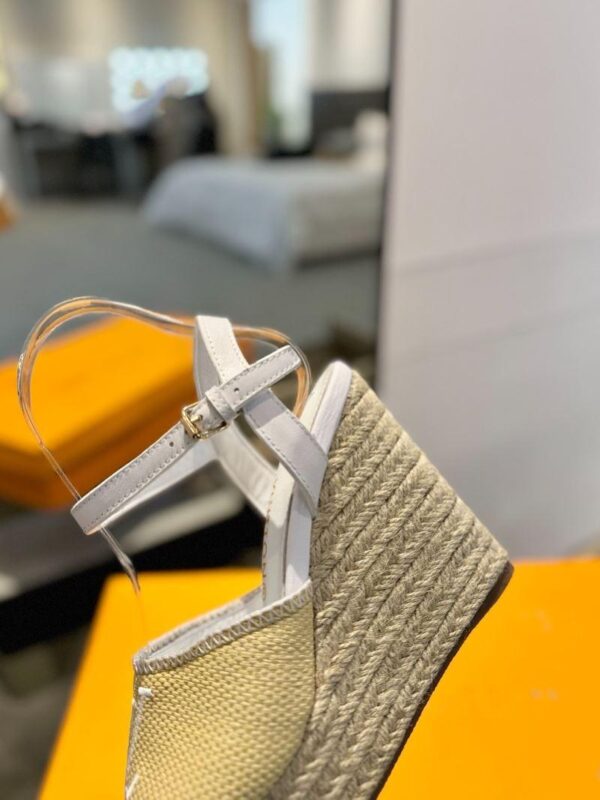 Sandals 6047-2857 - Image 7