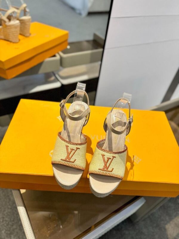 Sandals 6047-2856 - Image 3