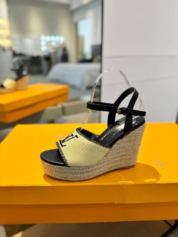 Sandals 6047-2854