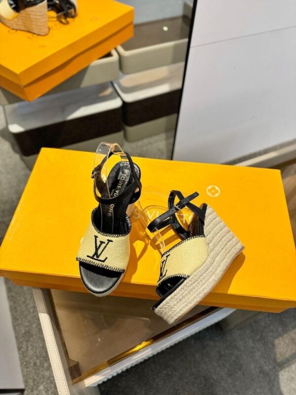 Sandals 6047-2854 - Image 4