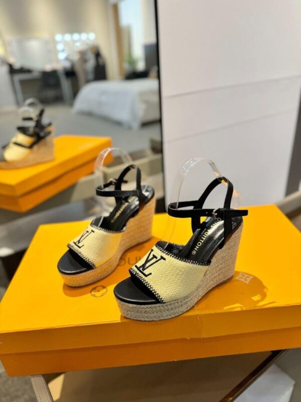 Sandals 6047-2854 - Image 5