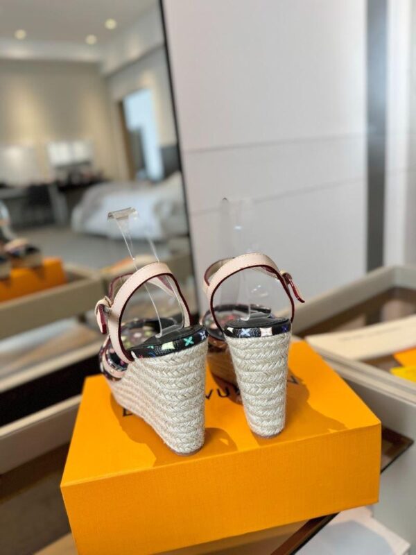 Sandals 6047-2852 - Image 7