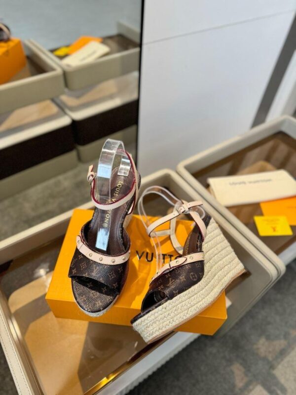 Sandals 6047-2851 - Image 4
