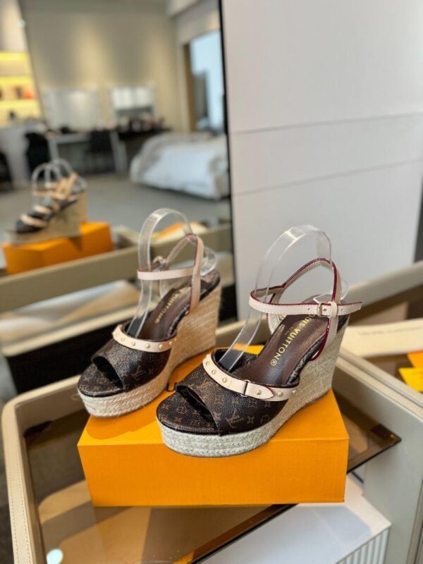 Sandals 6047-2851 - Image 5