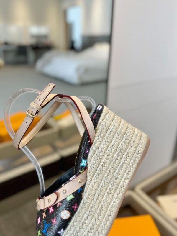 Sandals 6047-2849 - Image 8