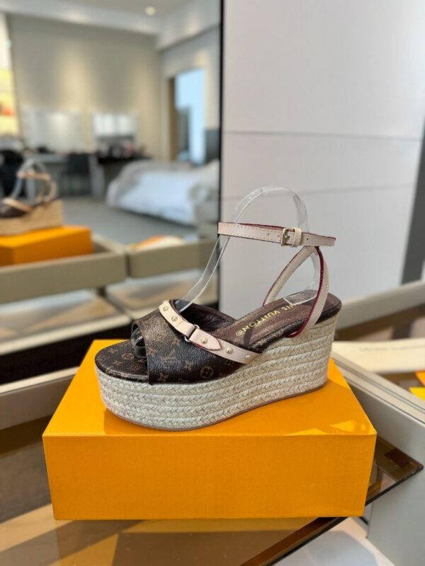 Sandals 6047-2847