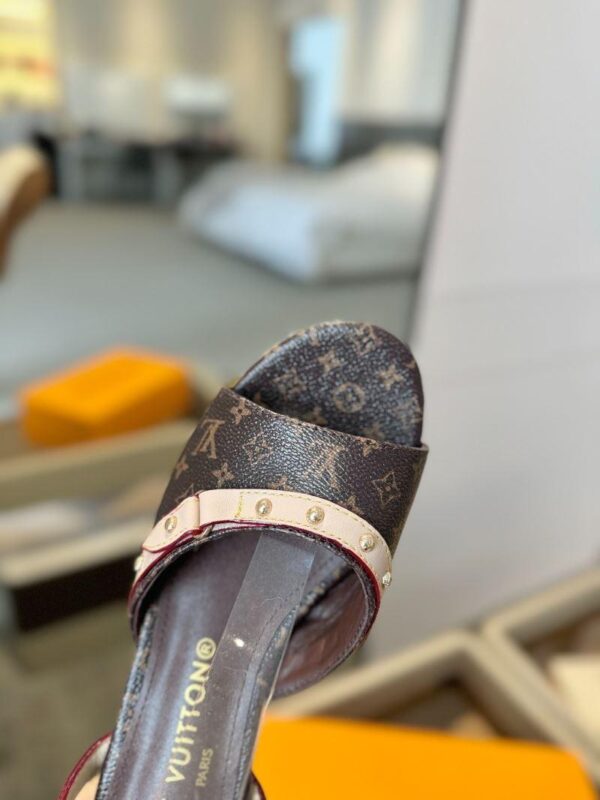 Sandals 6047-2847 - Image 9